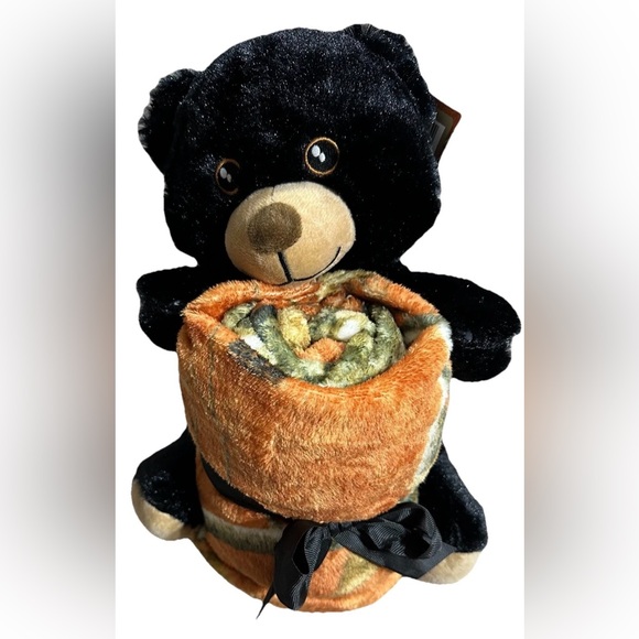 Realtree Edge Plush Bear & Camouflage Throw Set Absolutely Adorable! GREAT GIFT! - Picture 2 of 11